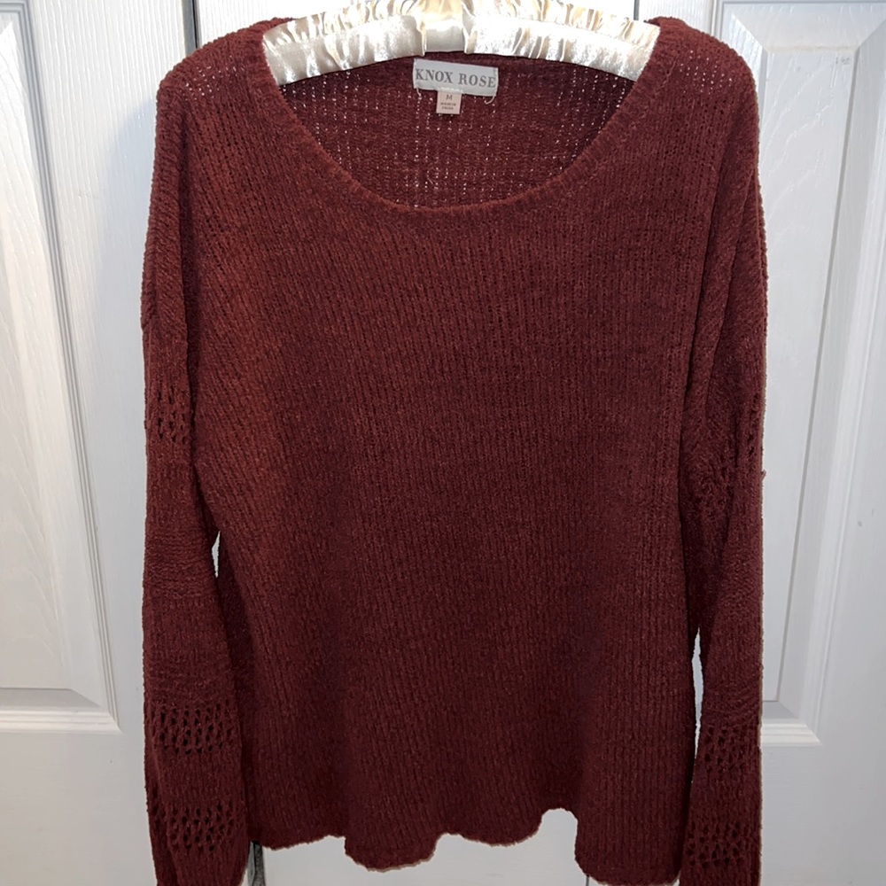 Knox Rose Lightweight Sweater - M